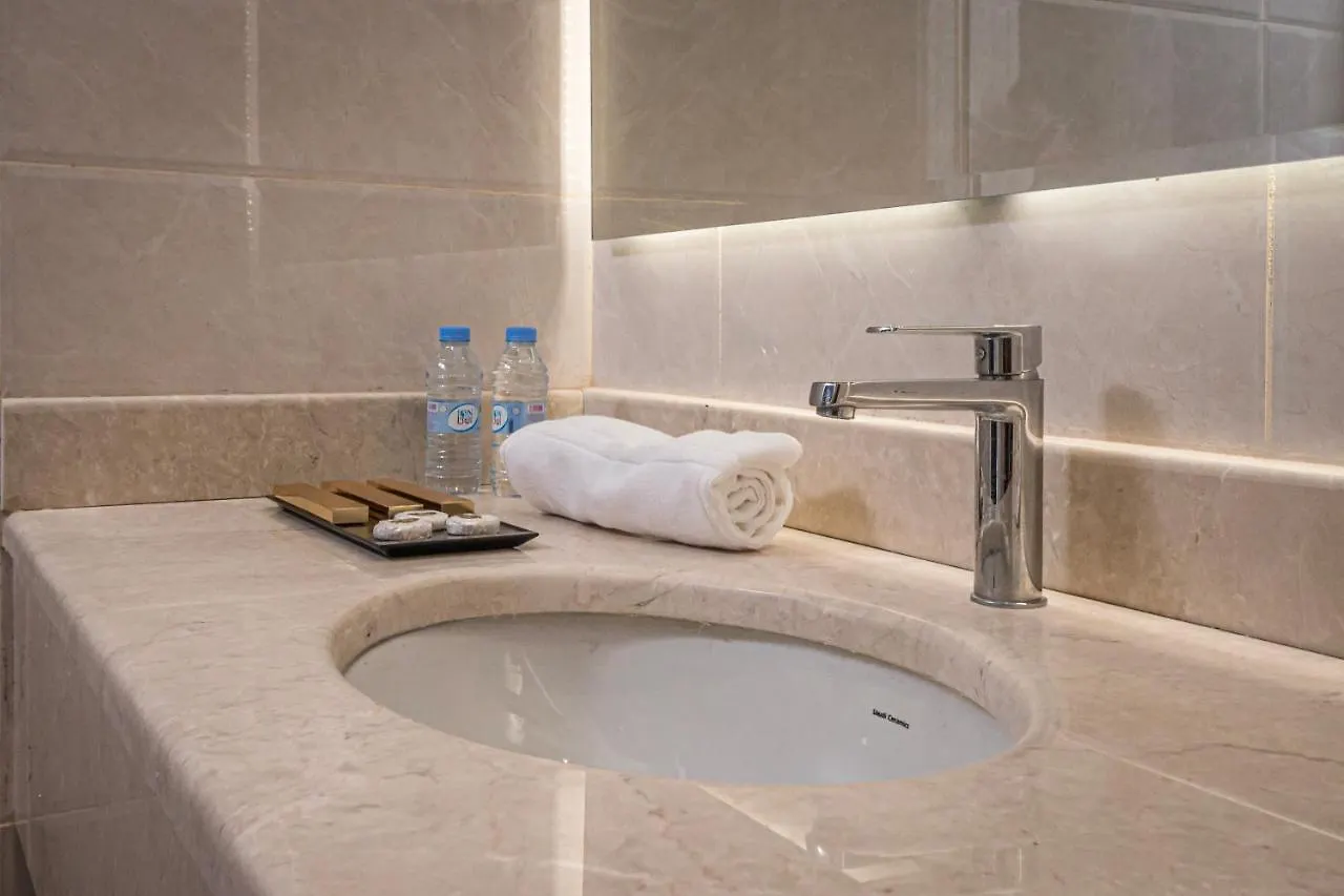 Hotel Safwa Taiba Suite اجنحة صفوة طيبه Medina